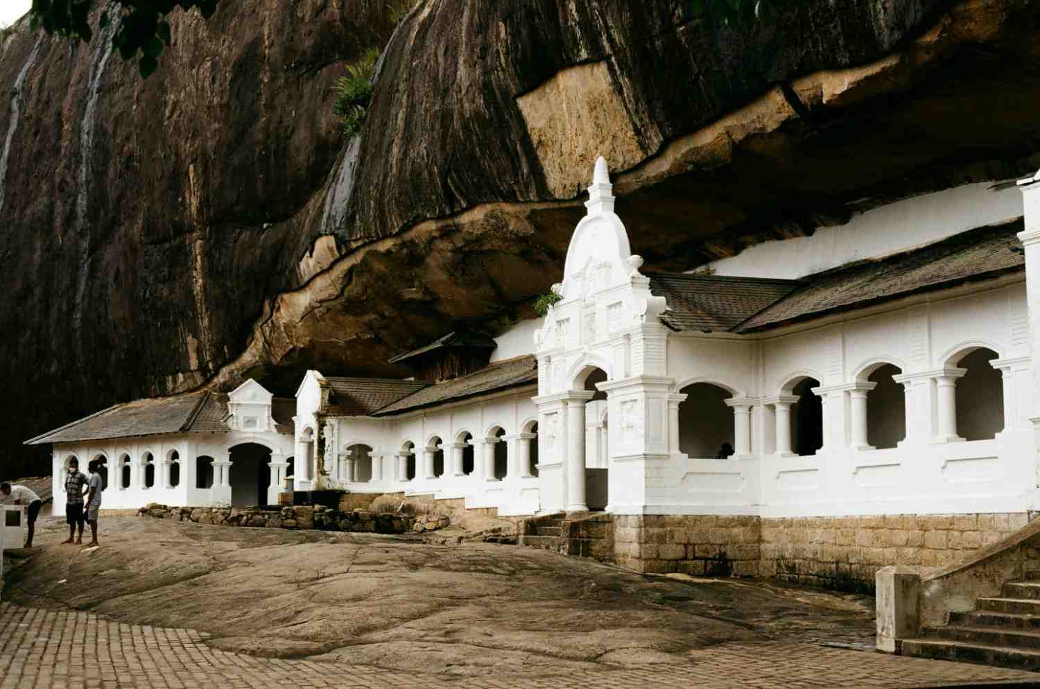 cave-temples-dambulla