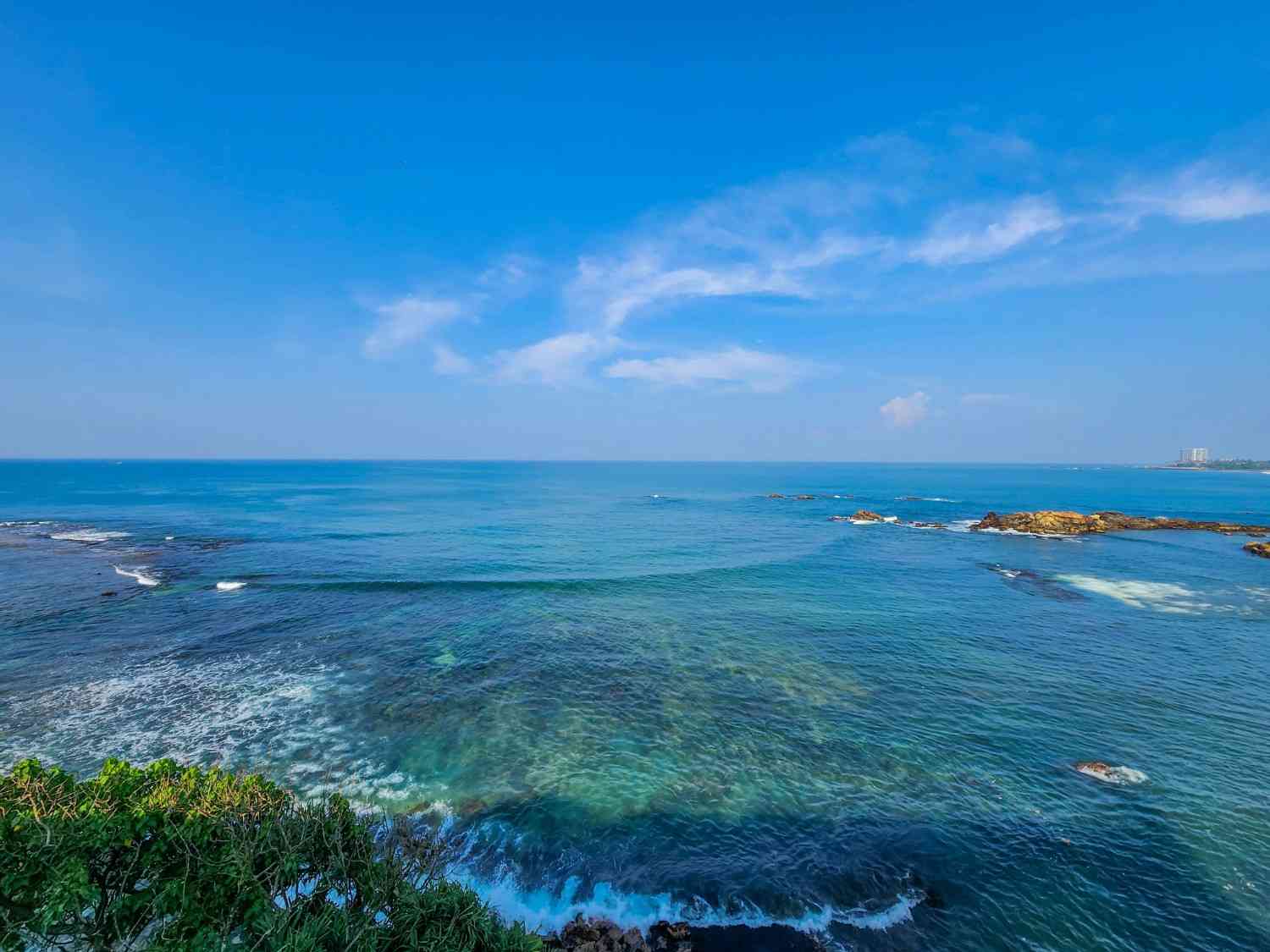 galle-beach-sri-lanka
