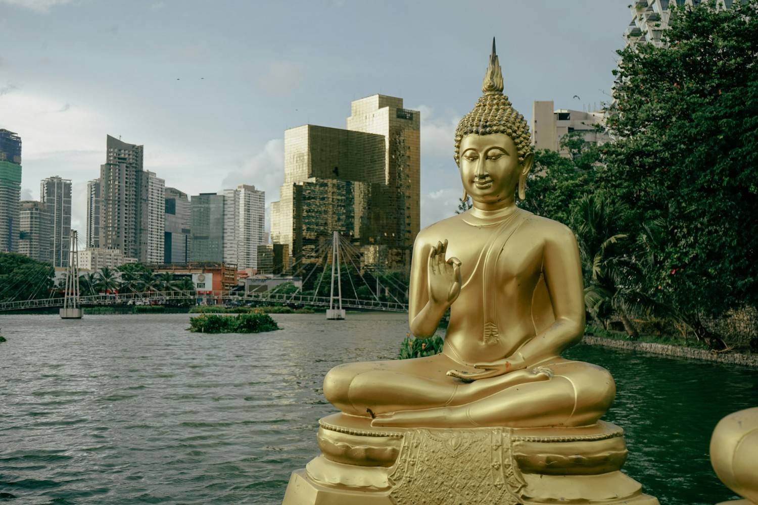 gangaramaya-colombo-sri-lanka