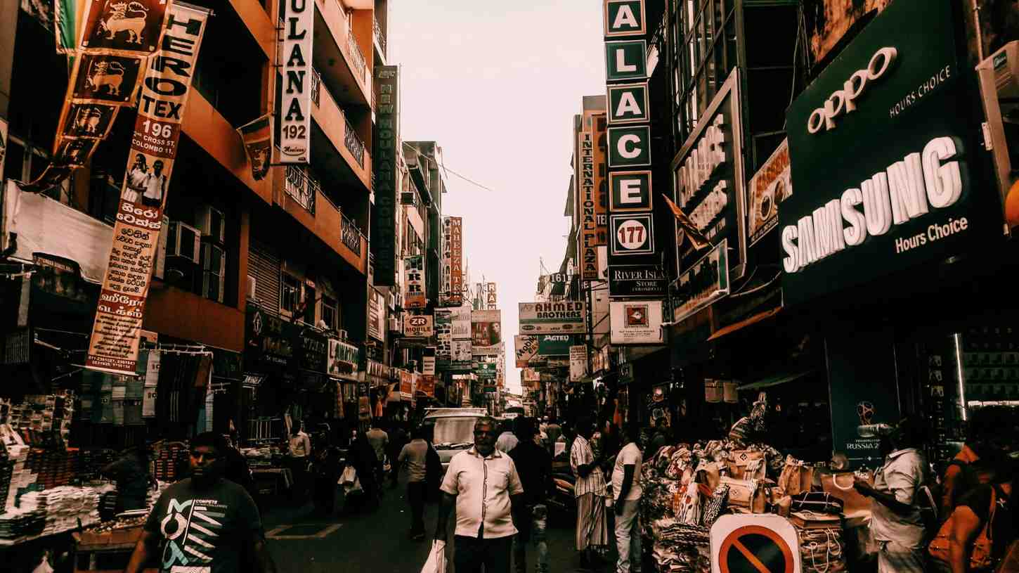 pettah-market-colombo-sri-lanka